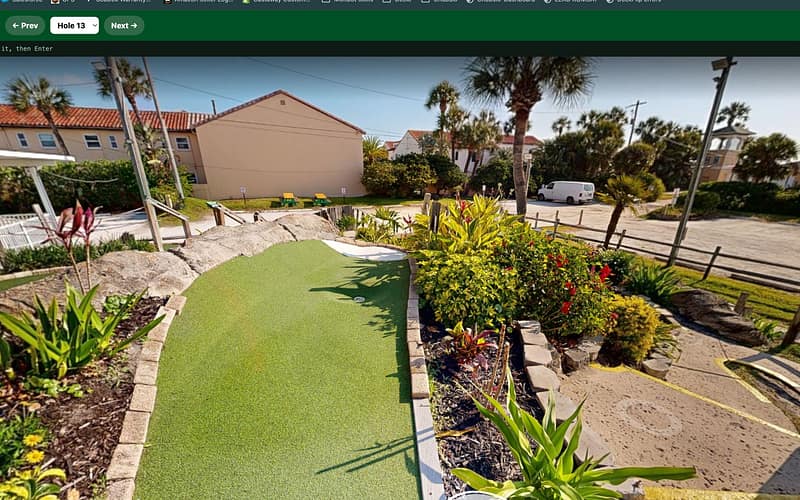 The tee at Hole 13